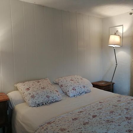 Вилла Sous Les Chenes Peypin-d'Aigues Экстерьер фото