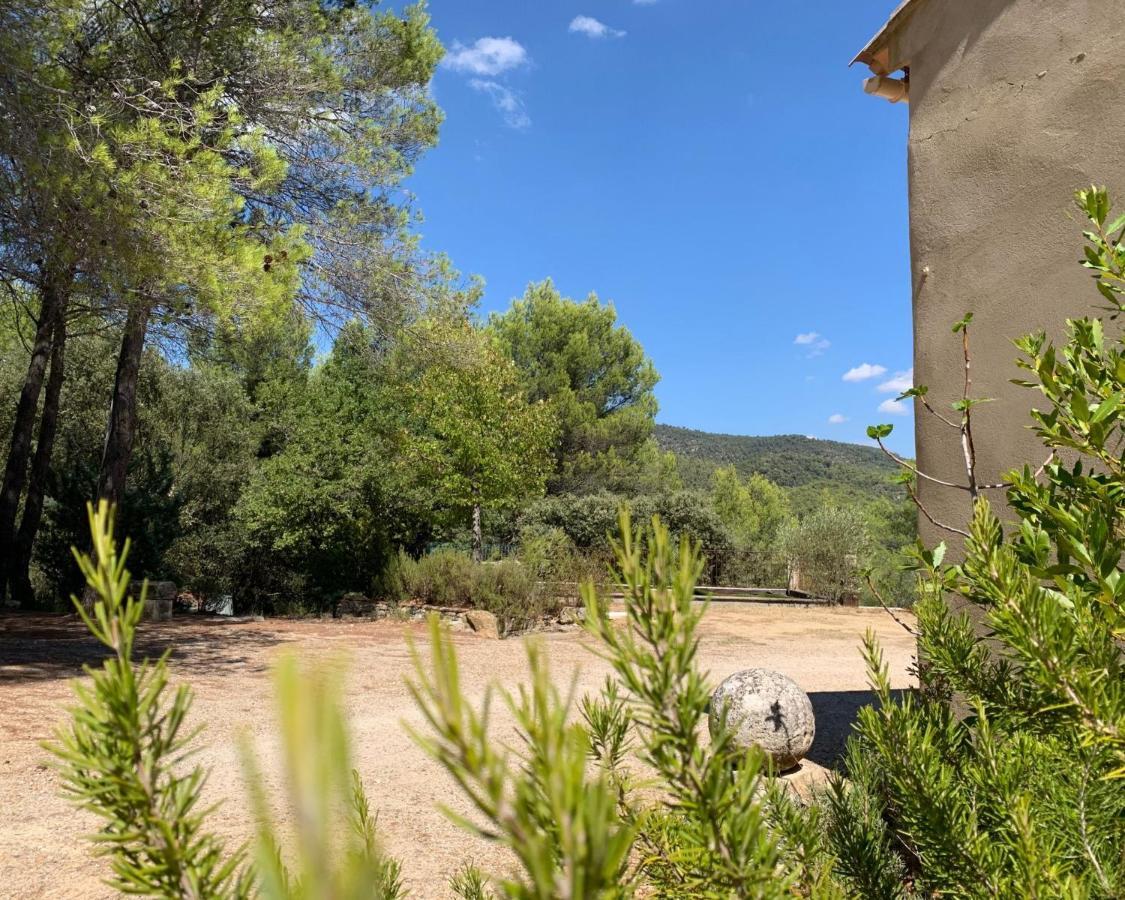 Вилла Sous Les Chenes Peypin-d'Aigues Экстерьер фото