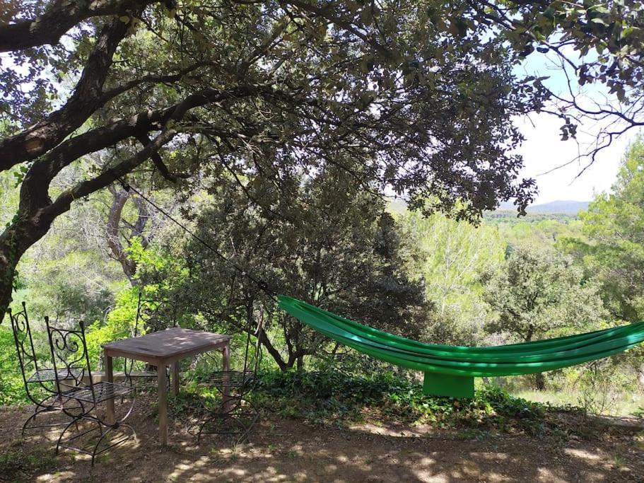 Вилла Sous Les Chenes Peypin-d'Aigues Экстерьер фото